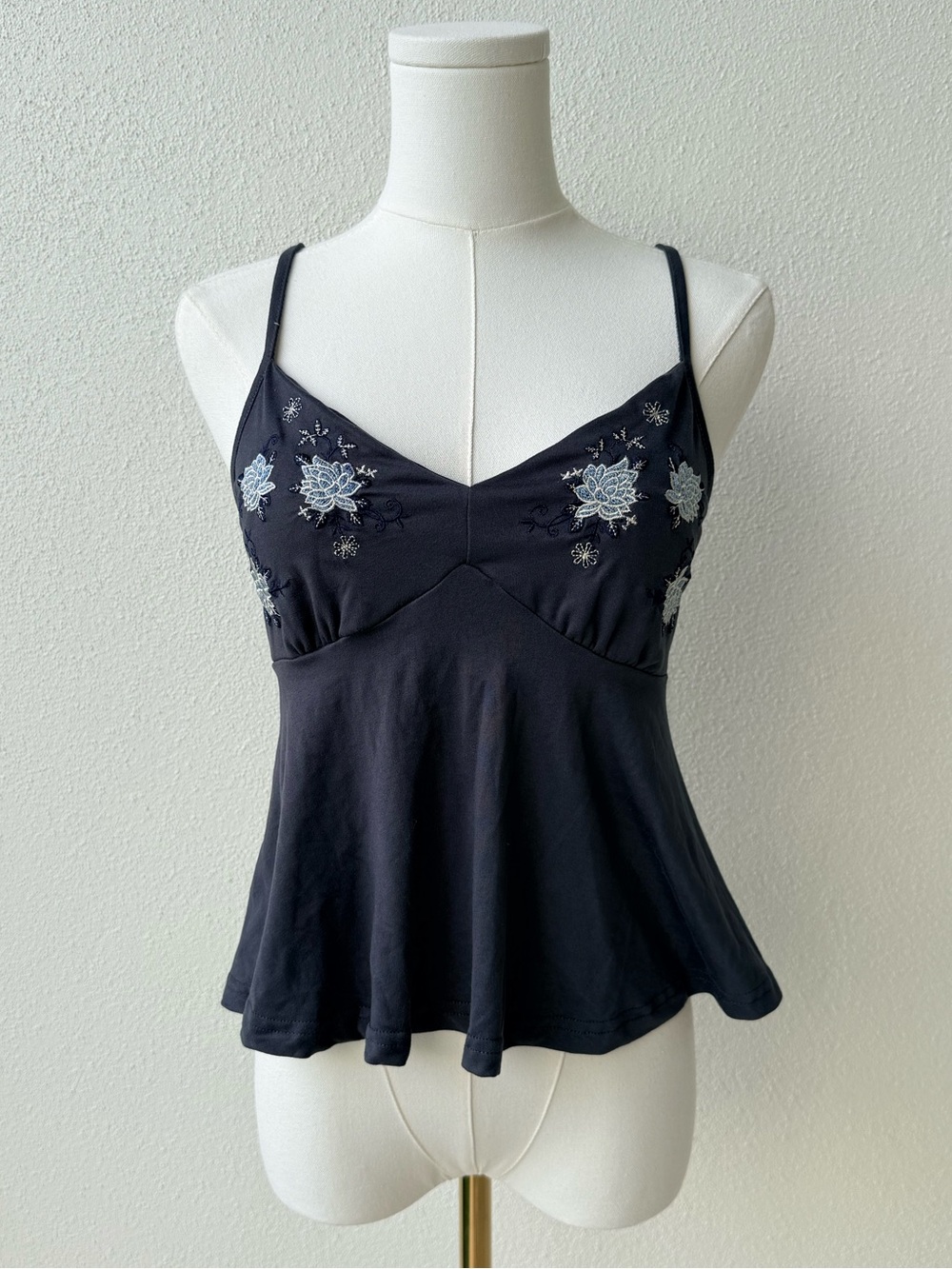 ROMWE blue-gray tank with Embroidery detail. Soft and like new, small